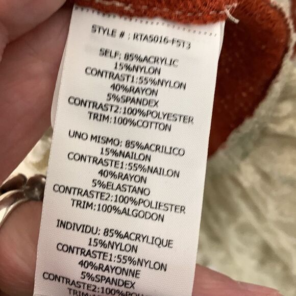 Altered State Size small drop shoulder long sleeve lace & sweater like material - Picture 4 of 8